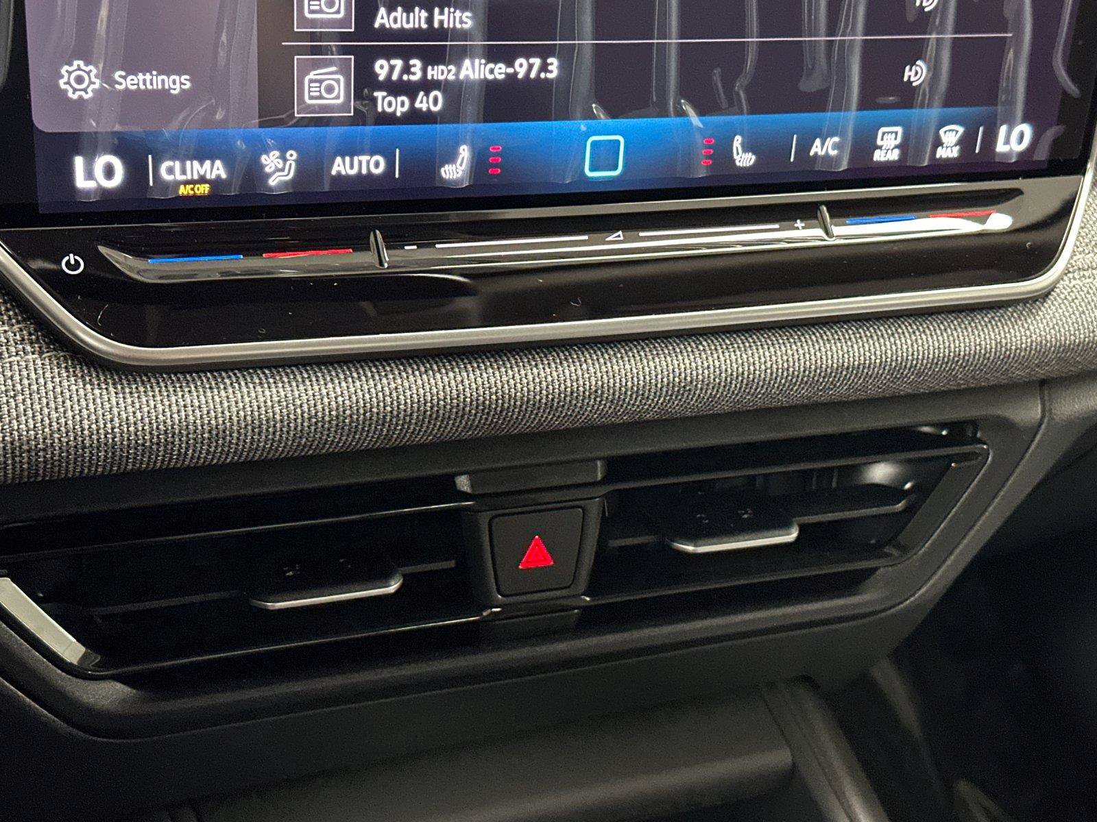 New 2026 Volkswagen Tiguan S FWD image 19