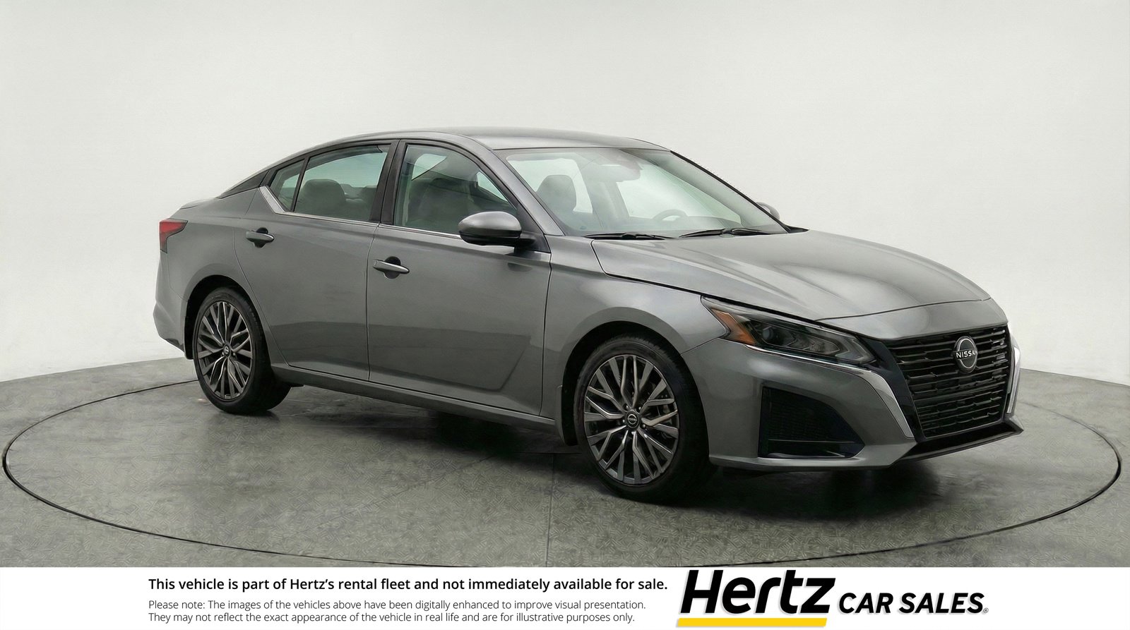 Used 2025 Nissan Altima 2.5 SV image 1