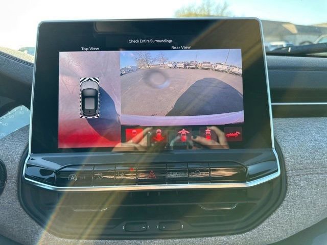 New 2024 Jeep Compass Latitude w/ Sun and Sound Group image 18