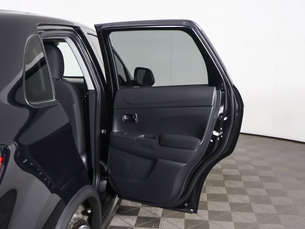 Used 2024 Mitsubishi Outlander Sport AWD image 19