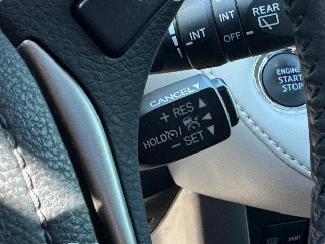 Used 2018 Toyota RAV4 Limited w/ Protection Package AWD/4WD image 12