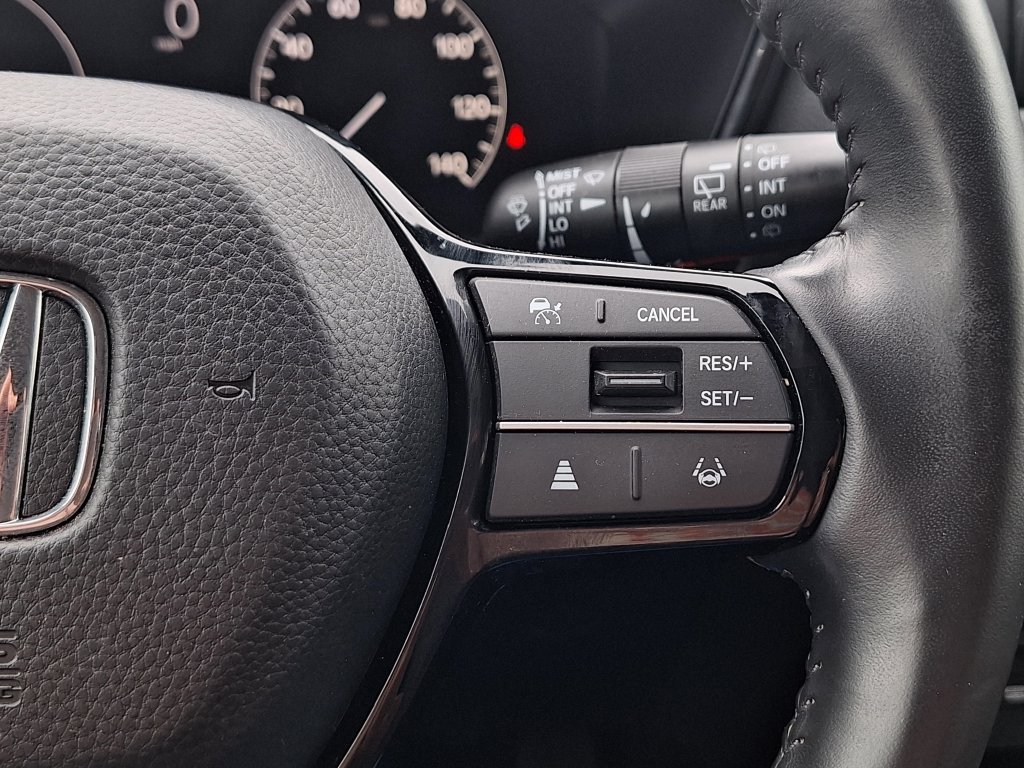 Used 2023 Honda CR-V EX-L image 16