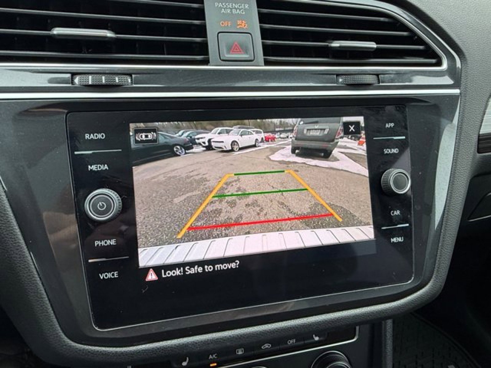 Used 2024 Volkswagen Tiguan Wolfsburg Edition image 17