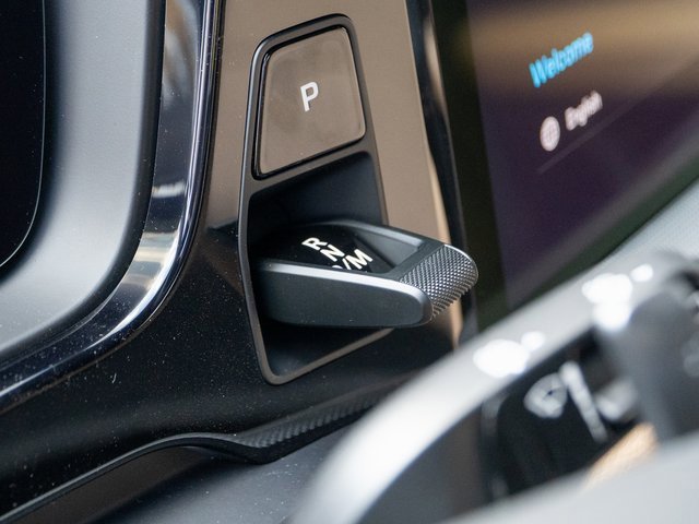 New 2026 Porsche Cayenne image 27