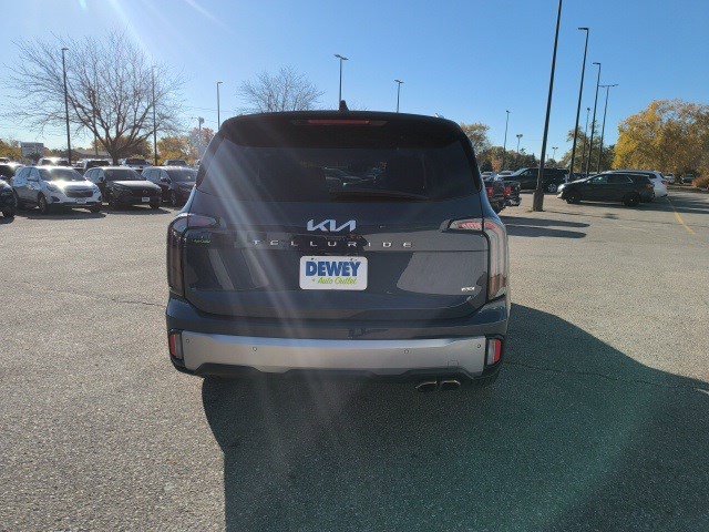 Used 2023 Kia Telluride SX Prestige image 4
