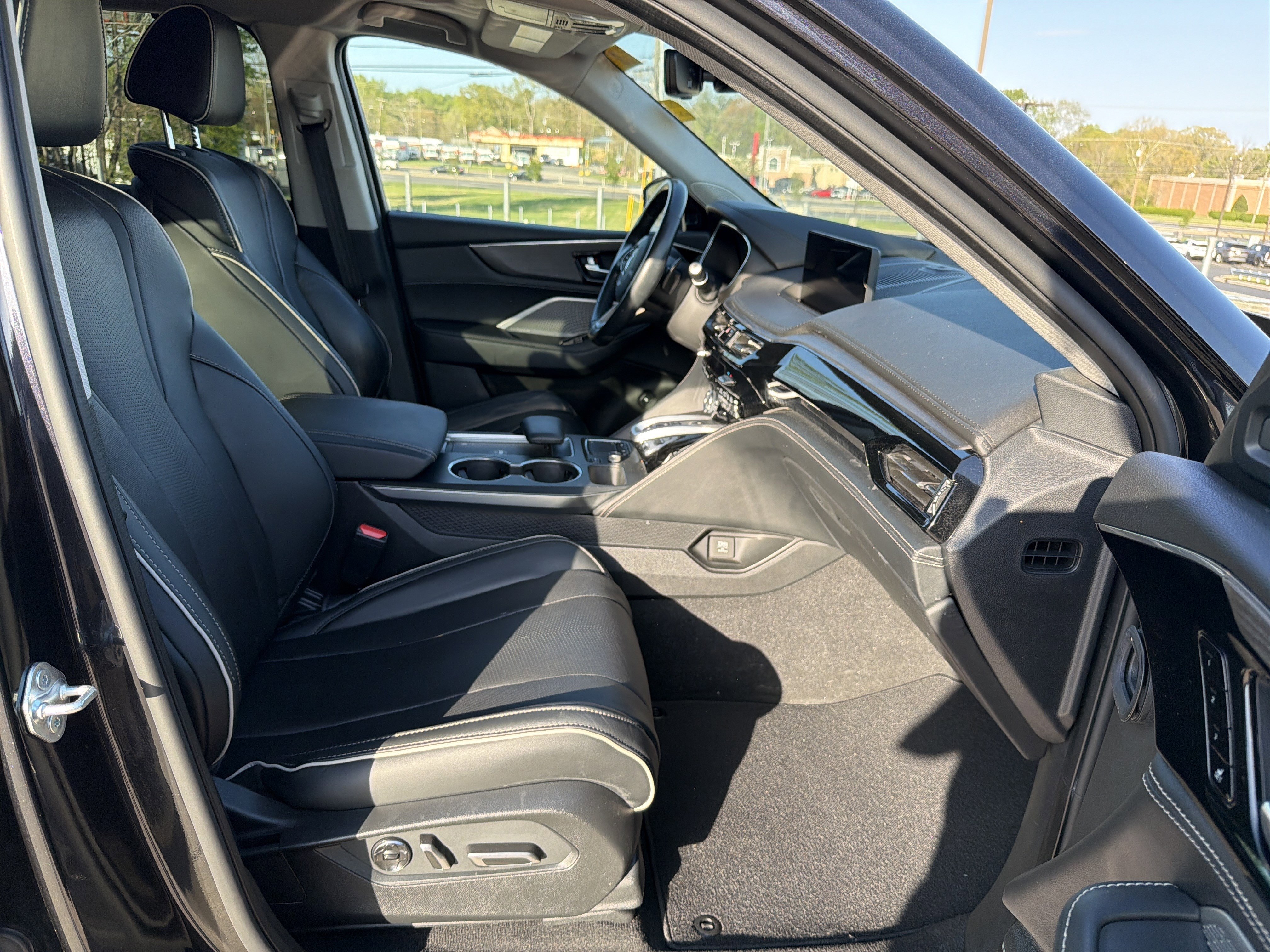 Certified 2023 Acura MDX SH-AWD w/ Advance Package image 36