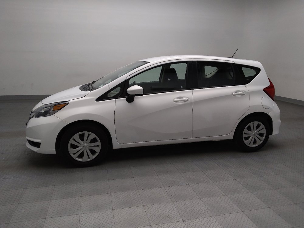 Used 2018 Nissan Versa Note SV image 2