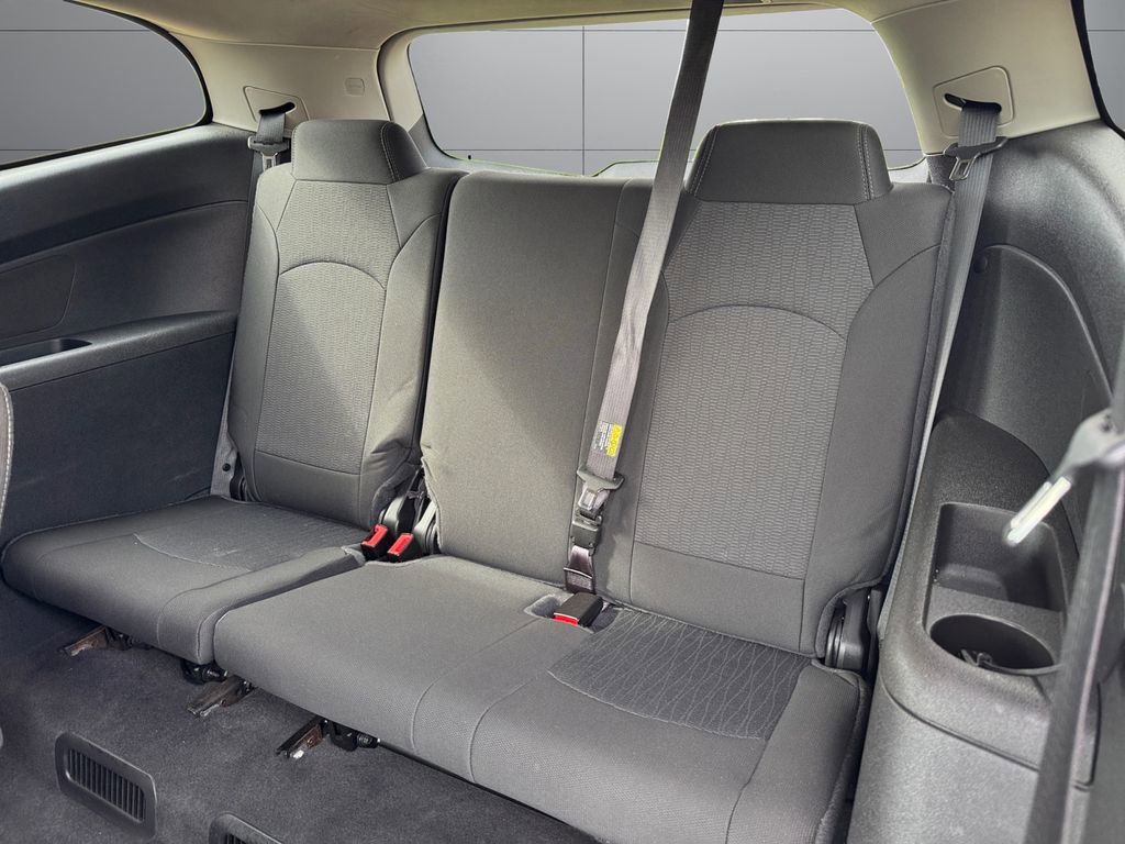 Used 2016 Chevrolet Traverse LT w/ Style and Technology Package AWD/4WD image 16