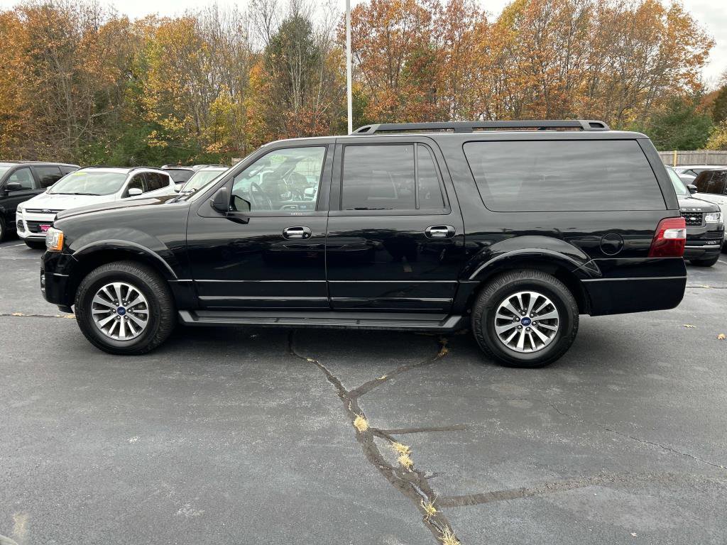 Used 2017 Ford Expedition EL XLT w/ Equipment Group 202A AWD/4WD image 6