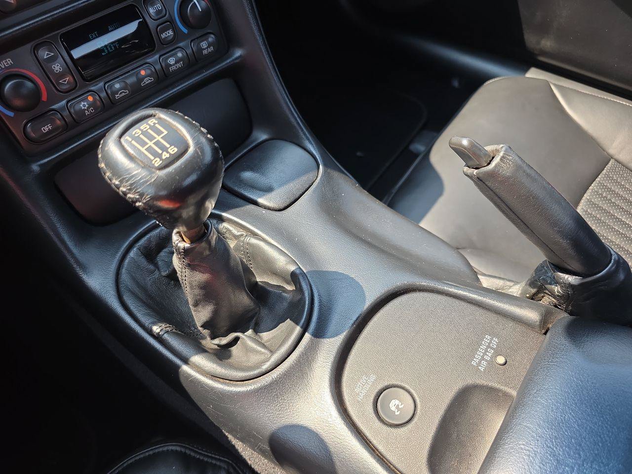 Used 2001 Chevrolet Corvette Z06 RWD image 10