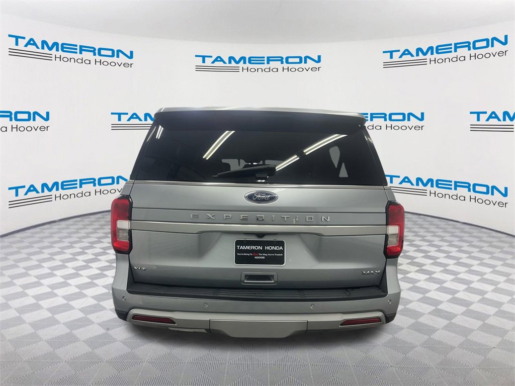 Used 2024 Ford Expedition Max XLT image 4
