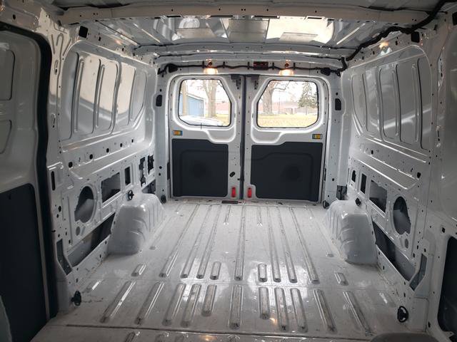 Used 2016 Ford Transit 350 T-350 148 Low Rf 9500 GVWR Sw image 18