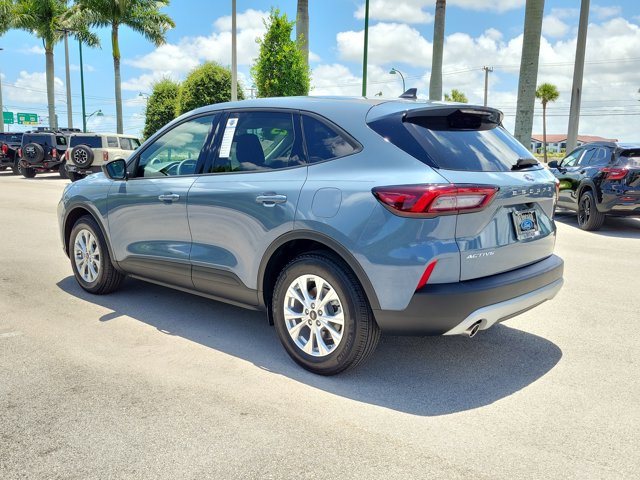 Used 2025 Ford Escape Active FWD image 8