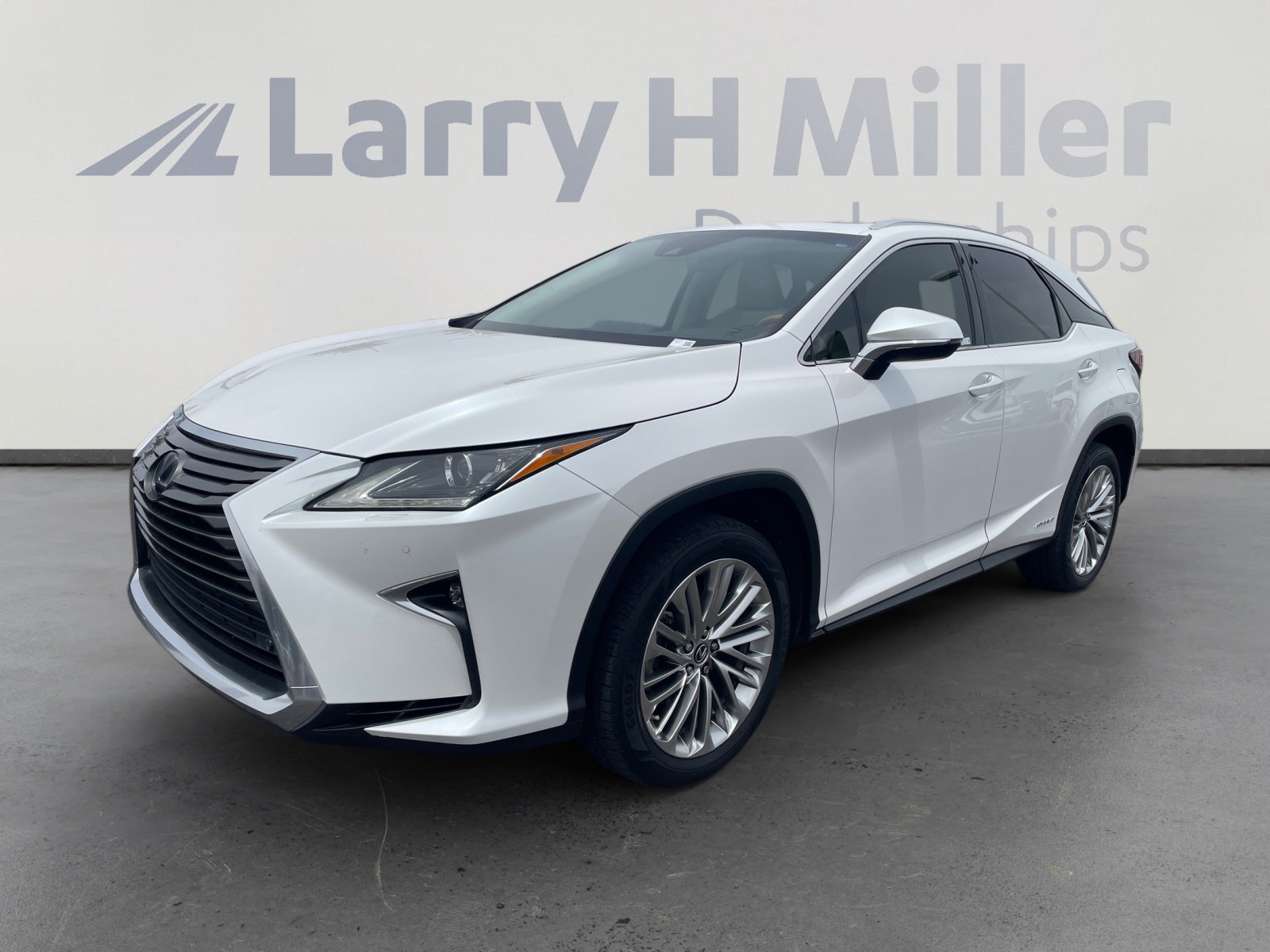 Used 2019 Lexus RX 450h AWD w/ Navigation Package image 1