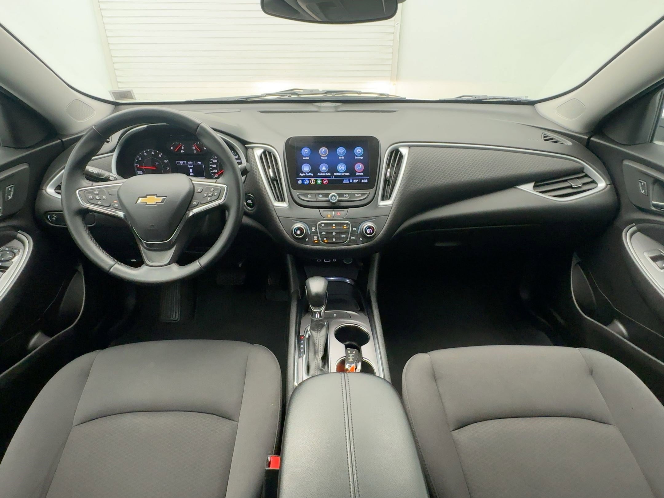 Used 2023 Chevrolet Malibu LT image 17