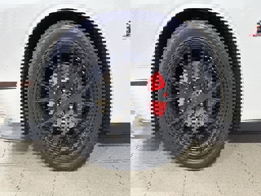 Used 2018 Dodge Challenger R/T Scat Pack w/ Leather Interior Group image 10