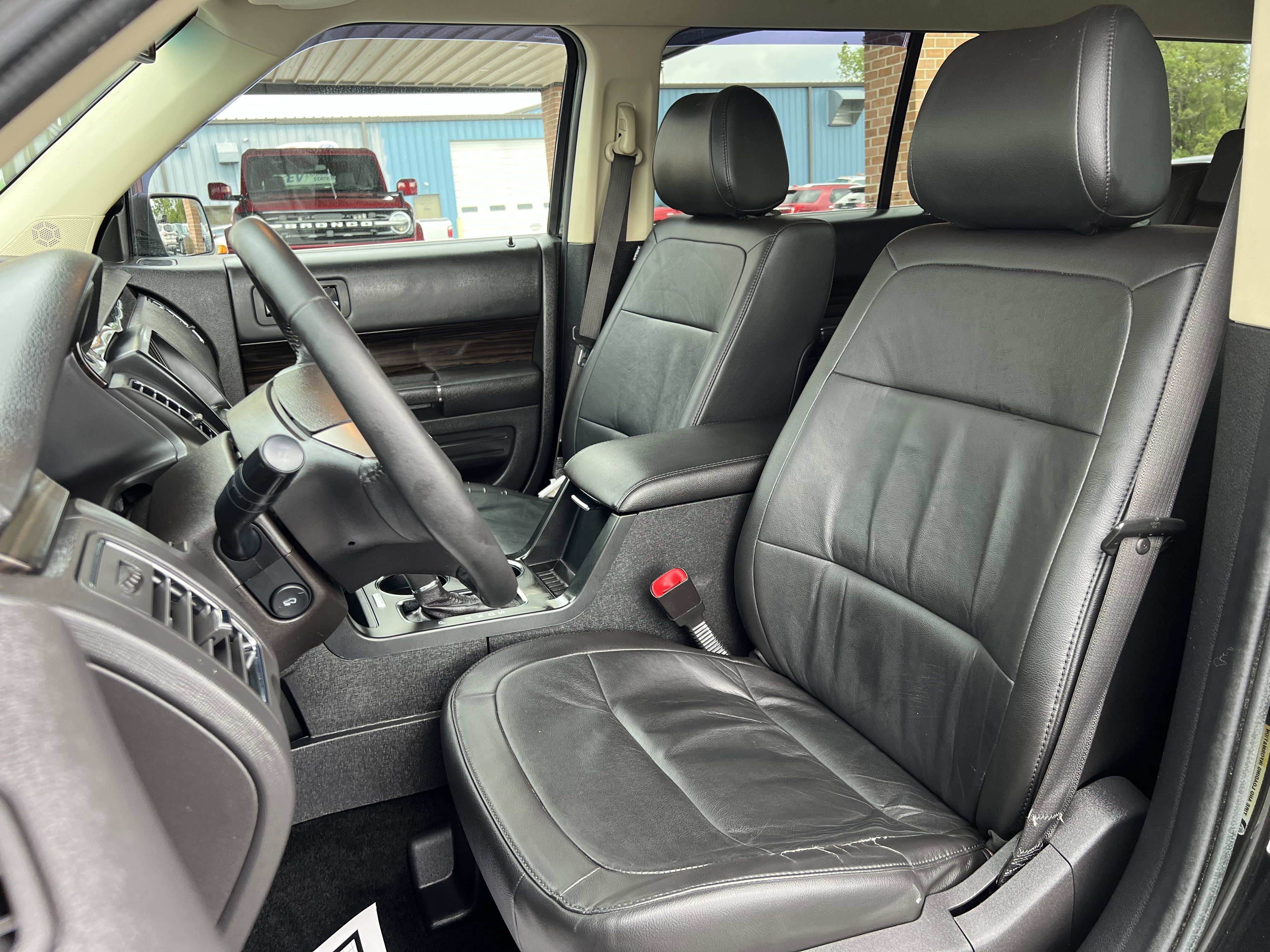 Used 2015 Ford Flex SEL w/ Equipment Group 202A AWD/4WD image 12