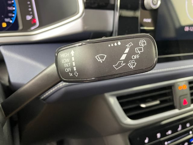 New 2026 Volkswagen Taos SEL AWD/4WD image 10