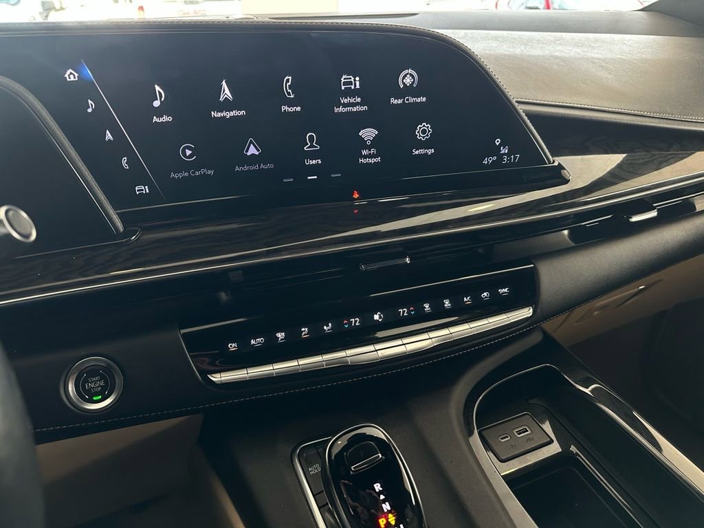 Used 2024 Cadillac Escalade Premium Luxury image 27
