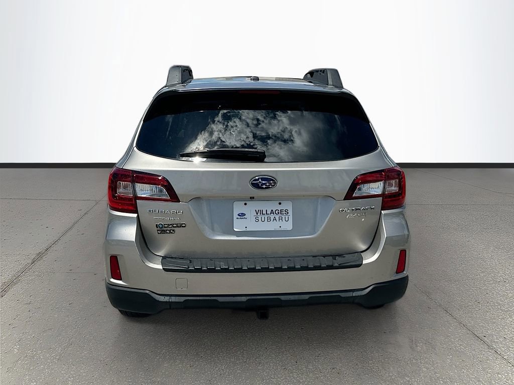 Used 2015 Subaru Outback 2.5i Limited AWD/4WD image 6