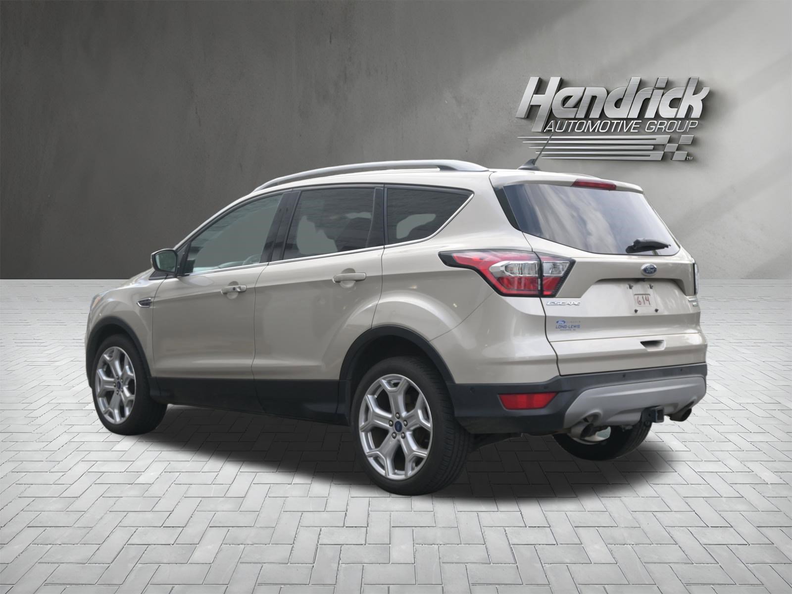 Used 2018 Ford Escape Titanium w/ Ford Safe & Smart Package AWD/4WD image 7