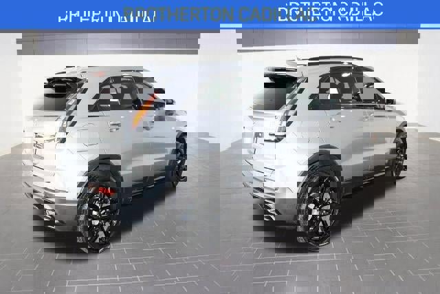 Certified 2023 Cadillac XT4 Sport image 9