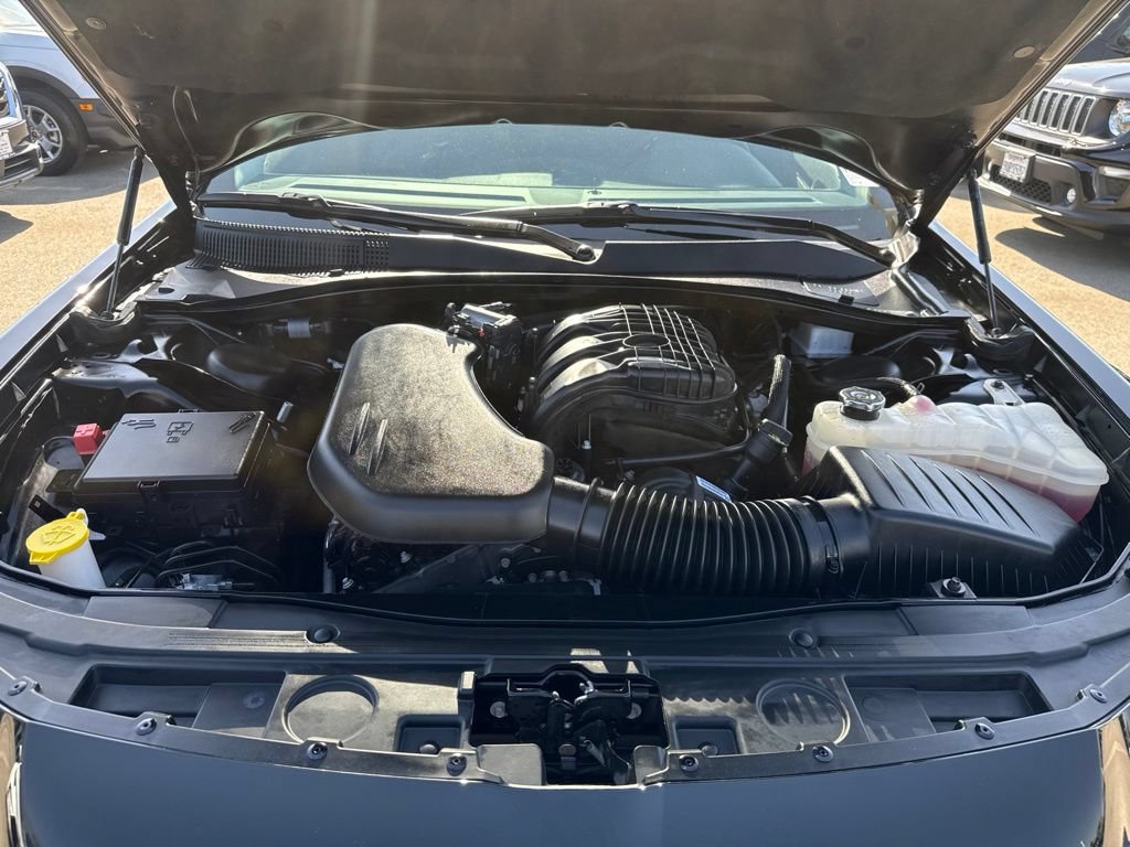 Used 2023 Chrysler 300 Touring w/ Sport Appearance Package RWD image 27
