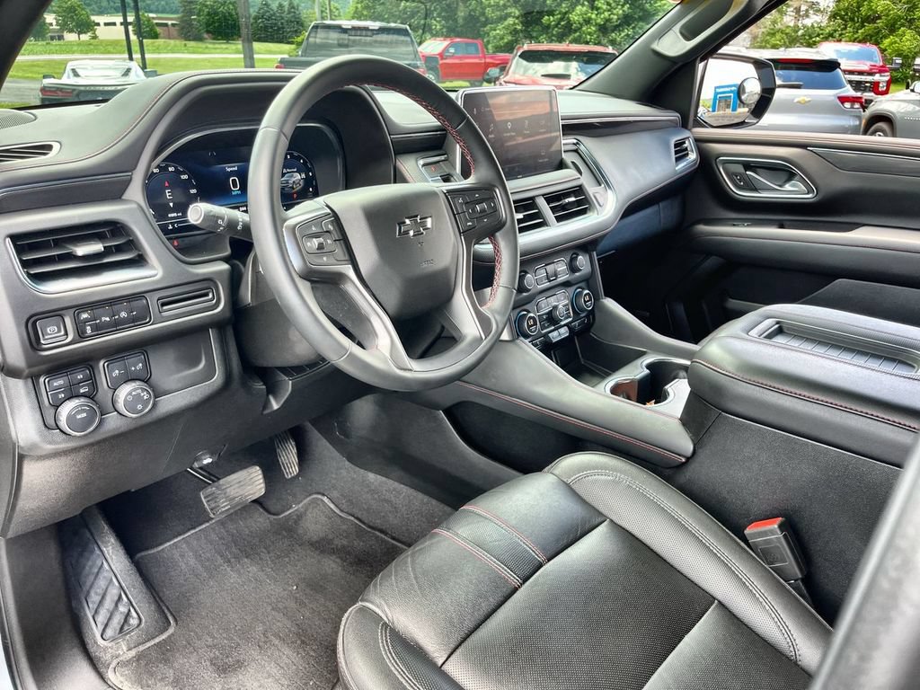 Used 2023 Chevrolet Tahoe RST AWD/4WD image 10