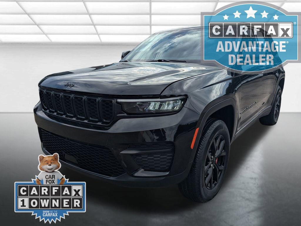 Used 2024 Jeep Grand Cherokee Altitude AWD/4WD image 23