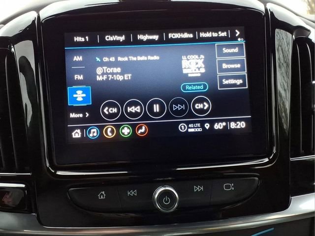 Used 2023 Chevrolet Traverse LT w/ Midnight/Sport Edition AWD/4WD image 19