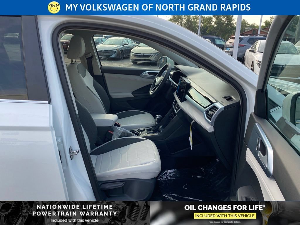 New 2026 Volkswagen Taos SE AWD/4WD image 22