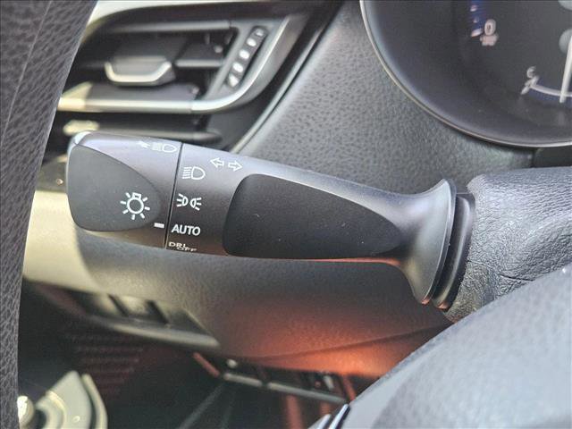 Used 2021 Toyota C-HR LE FWD image 15