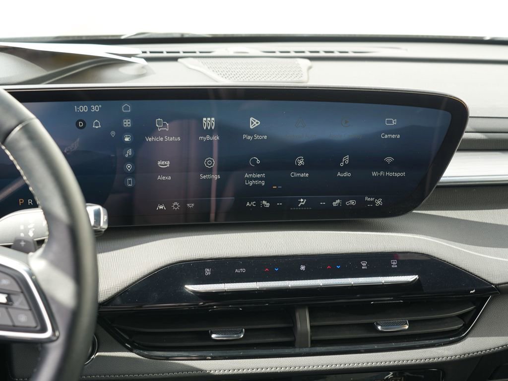 Used 2025 Buick Enclave Preferred AWD/4WD image 22
