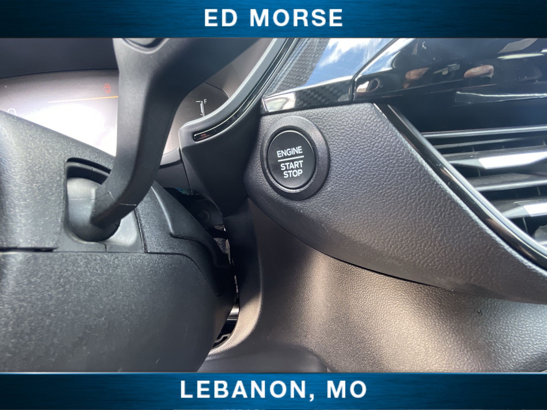 Certified 2025 Ford Escape ST-Line AWD/4WD image 16