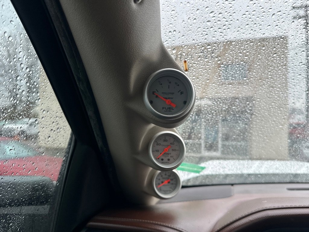 Used 2015 Chevrolet Silverado 2500 High Country w/ Duramax Plus Package image 17