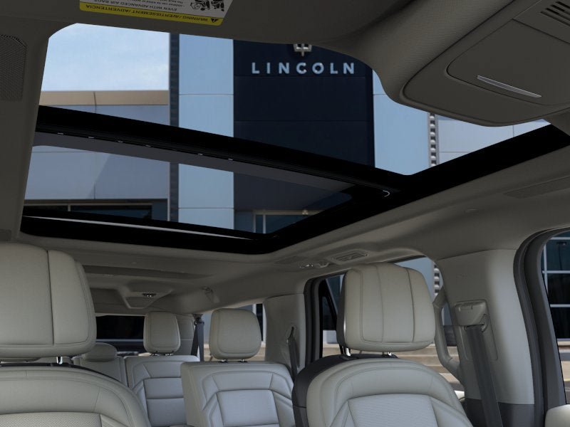 New 2026 Lincoln Navigator L Reserve AWD/4WD image 22
