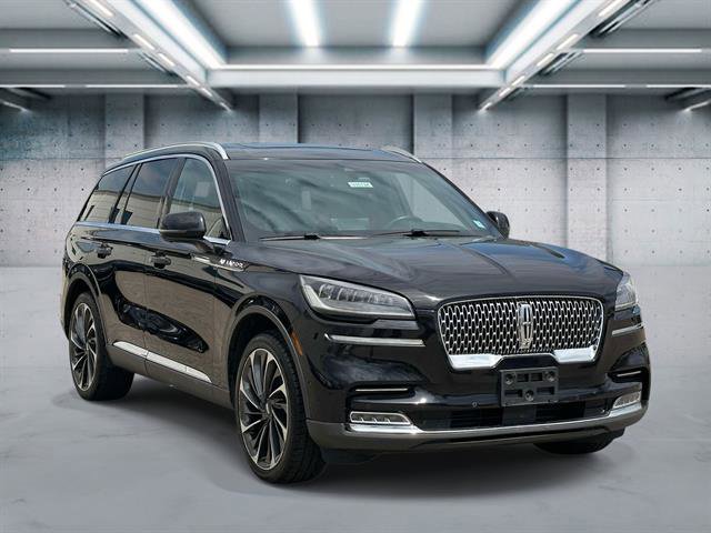 Used 2021 Lincoln Aviator Reserve w/ Equipment Group 201A AWD/4WD image 2
