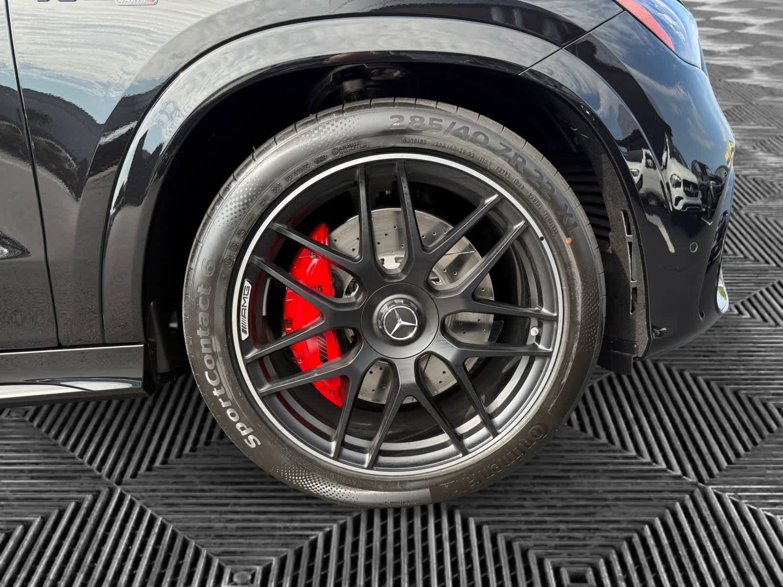 New 2026 Mercedes-Benz GLE 63 AMG S image 9