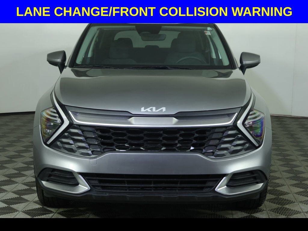 Used 2024 Kia Sportage LX image 7