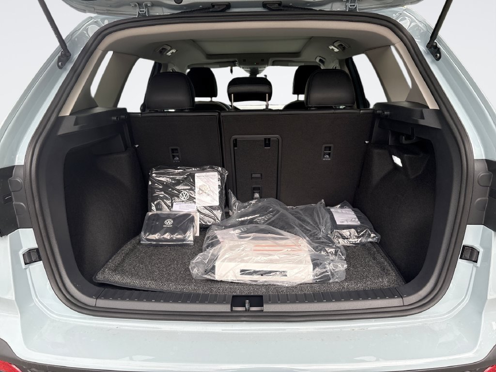 New 2026 Volkswagen Taos SE AWD/4WD image 20