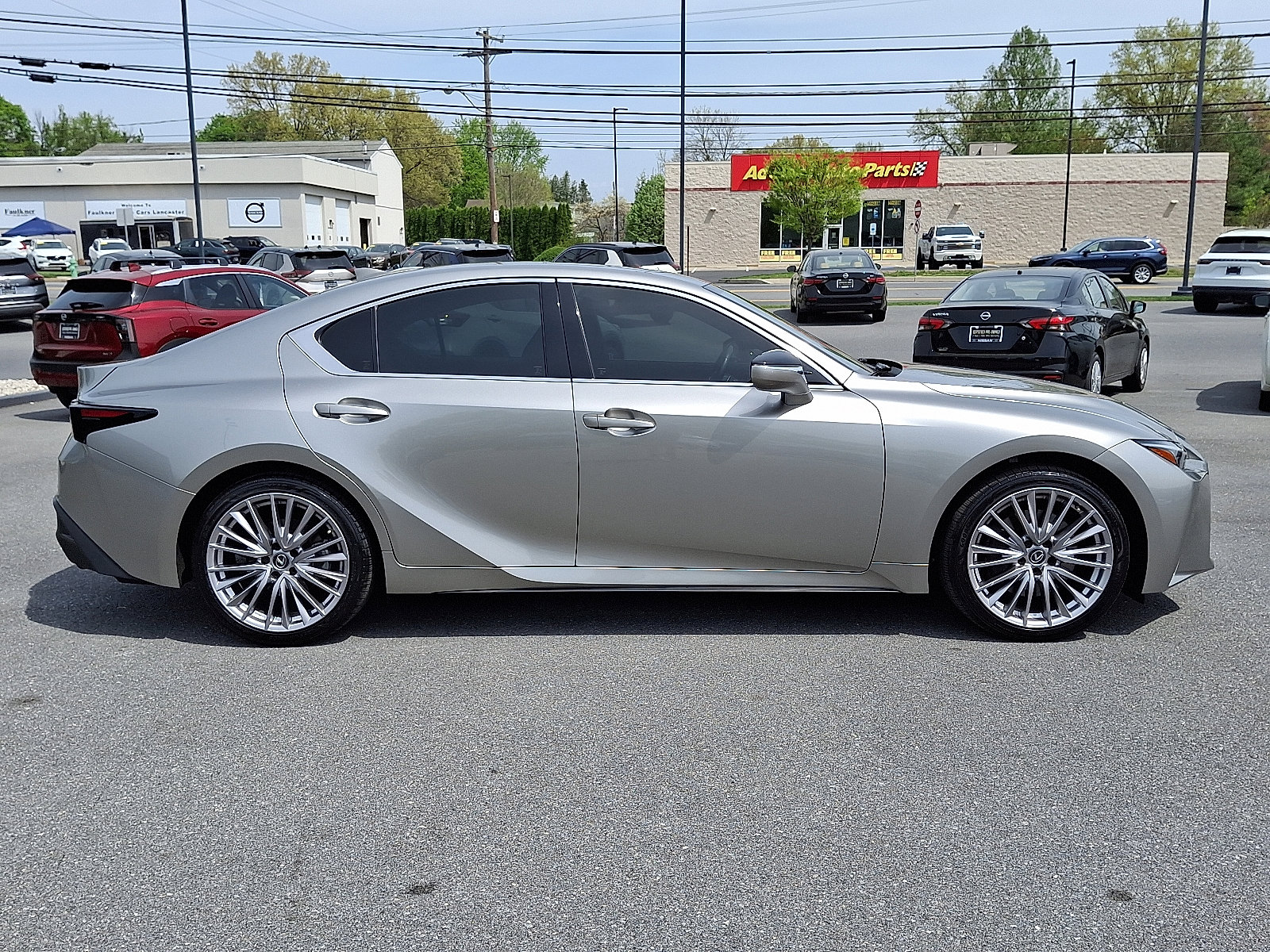 Used 2022 Lexus IS 300 AWD w/ Premium Package image 9