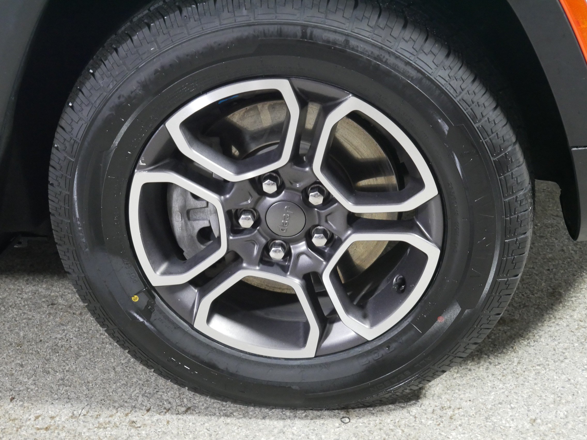 Used 2022 Jeep Grand Cherokee Trailhawk AWD/4WD image 15