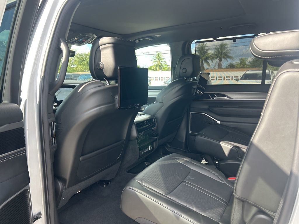 New 2025 Jeep Wagoneer Series II image 33