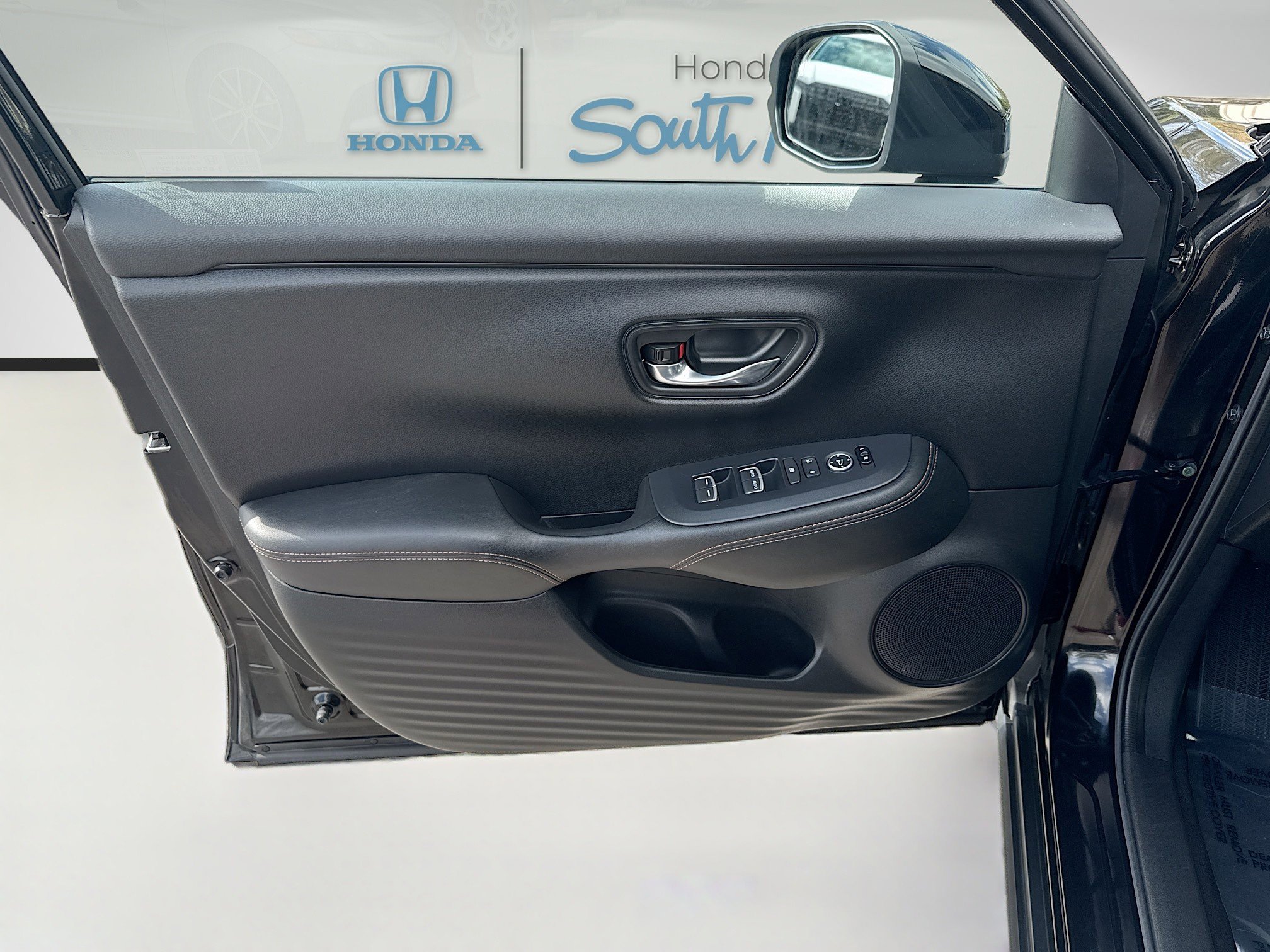 Certified 2024 Honda HR-V Sport image 19