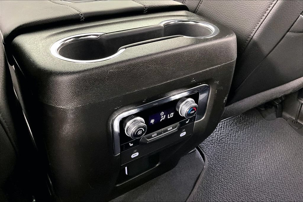 Certified 2024 GMC Yukon Denali w/ Max Trailering Package RWD image 9