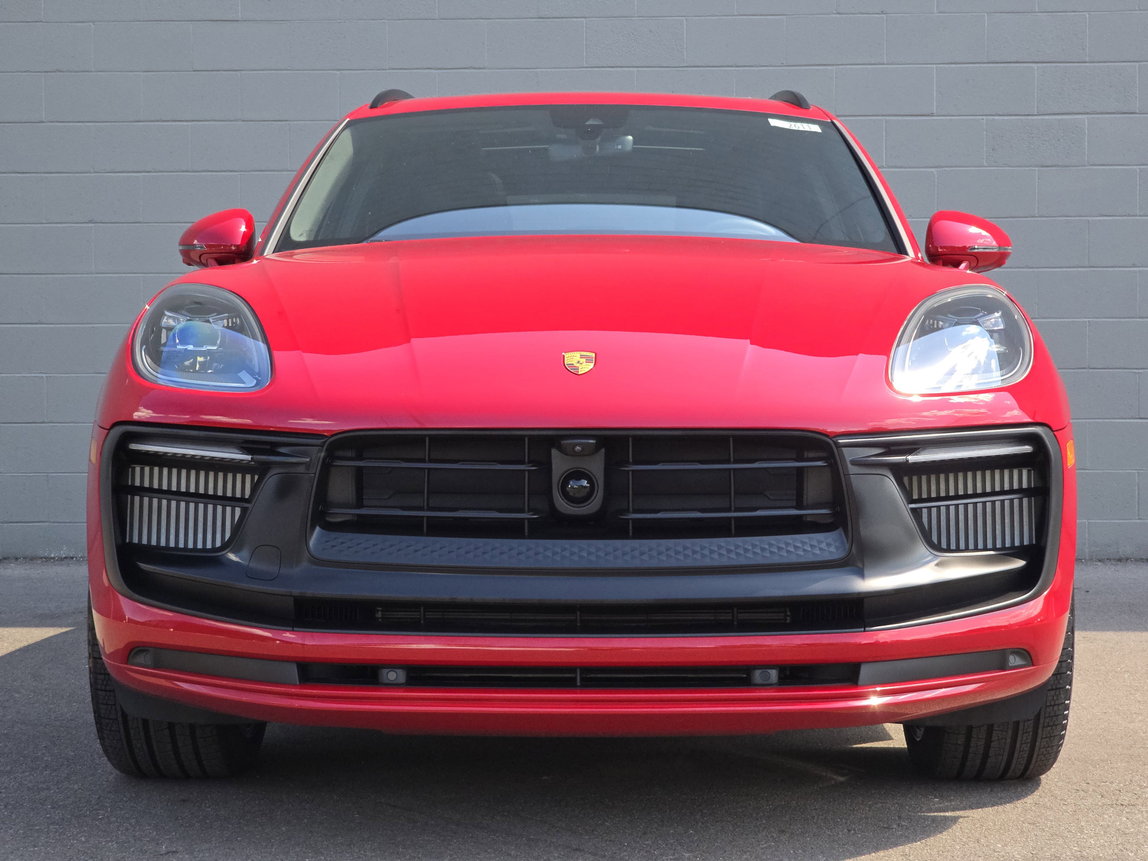 New 2025 Porsche Macan GTS image 6
