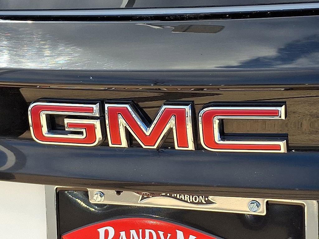 Used 2025 GMC Acadia Elevation image 31