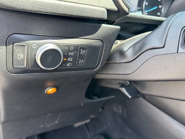 Used 2021 Ford Escape SE FWD image 19