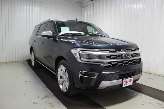 Used 2023 Ford Expedition Platinum RWD image 3