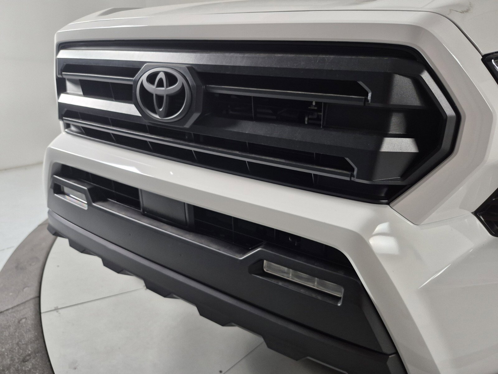 New 2026 Toyota Tacoma SR5 image 11